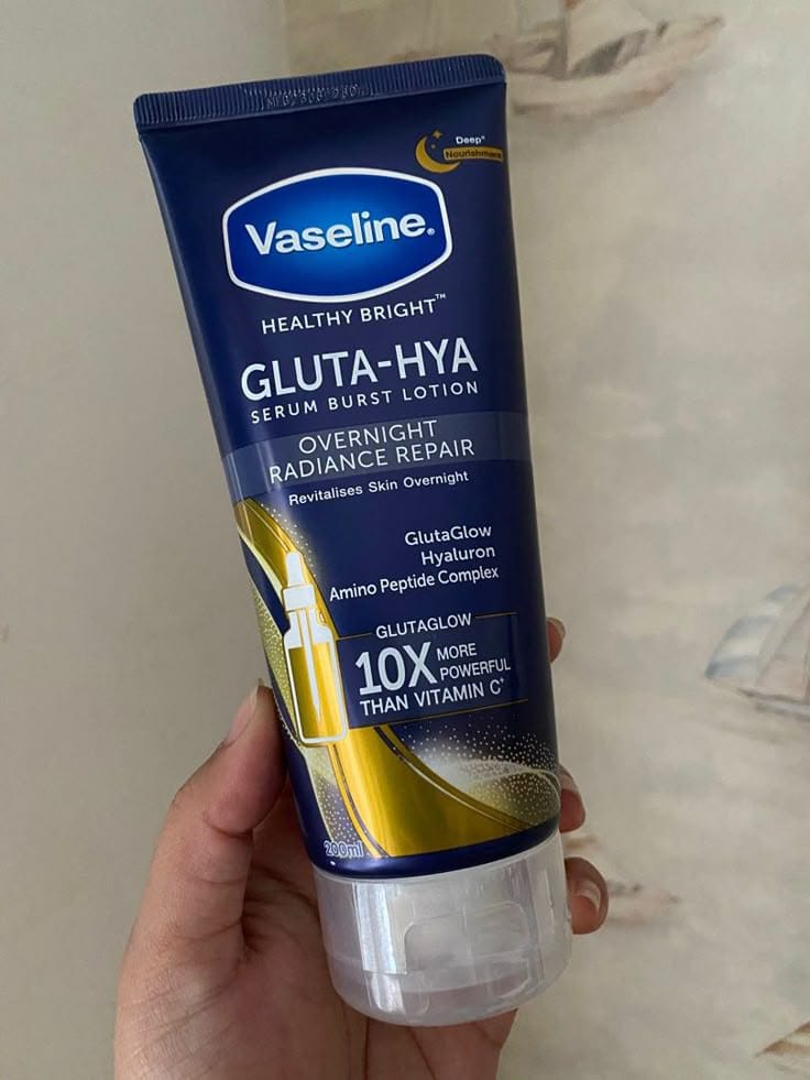 Vaseline Gluta-Hya Serum Burst Lotion Overnight Radiance Repair 200ml